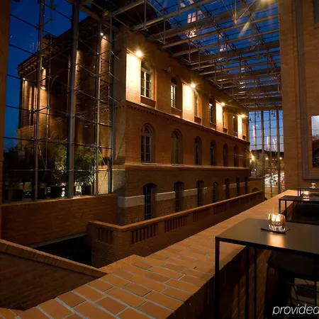 Blow Up Hall 5050 5* Poznan