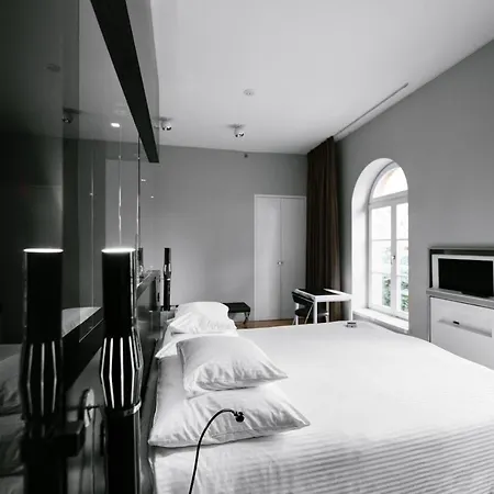 Hotel Blow Up Hall 5050 Poznan