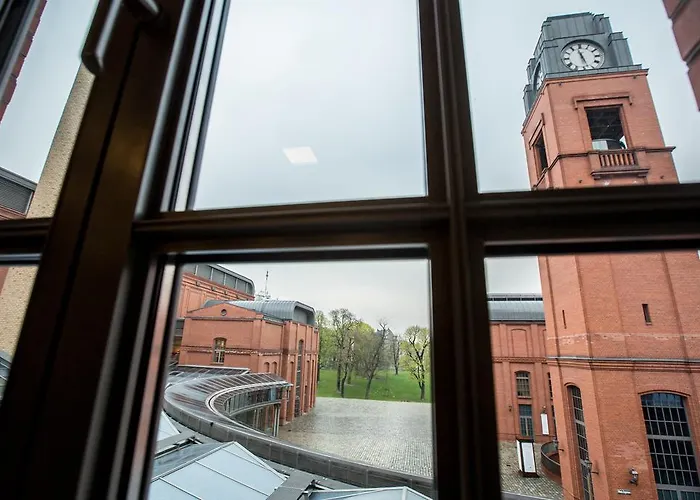 Hotel Blow Up Hall 5050 Poznan