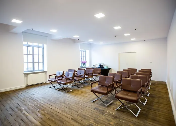 Blow Up Hall 5050 Poznan