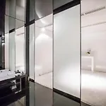 Hotel Blow Up Hall 5050