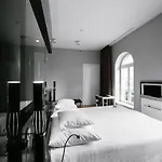 Hotel Blow Up Hall 5050 Poznań