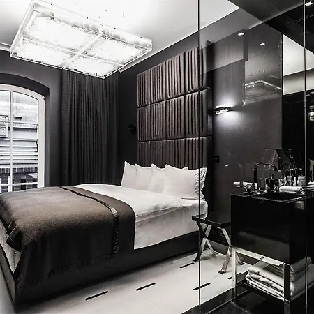 Otel Blow Up Hall 5050