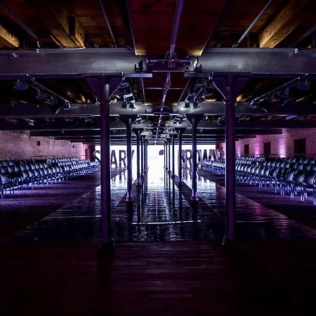 Blow Up Hall 5050 Hotel 5*