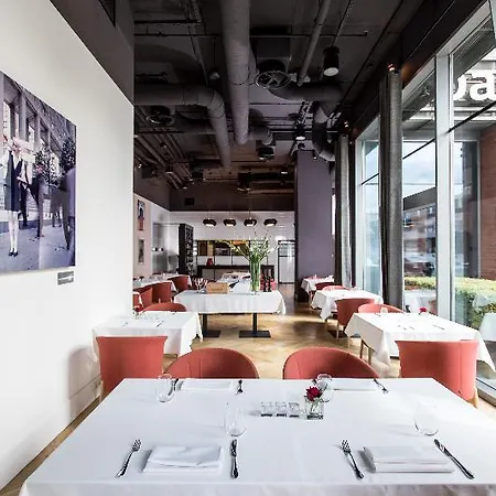 Blow Up Hall 5050 Szálloda 5*