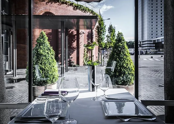 Hotel Blow Up Hall 5050 Poznań