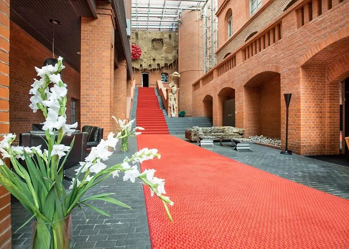 Blow Up Hall 5050 Познань