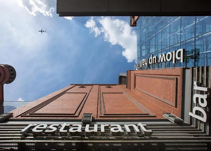 Hotel Blow Up Hall 5050 Poznań