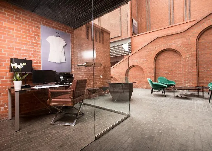 Blow Up Hall 5050 Отель 5*